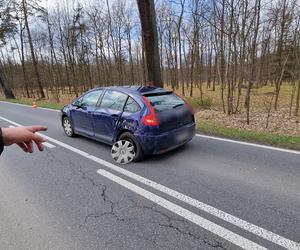 Śmiertelny wypadek w Bieruniu! Nie żyje 36-latek ze zmiażdżonego mercedesa [ZDJĘCIA]