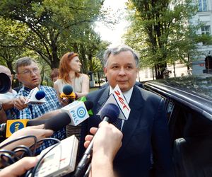 AI wybrała 5 najlepszych polityków w Polsce ostatnich 30 lat!