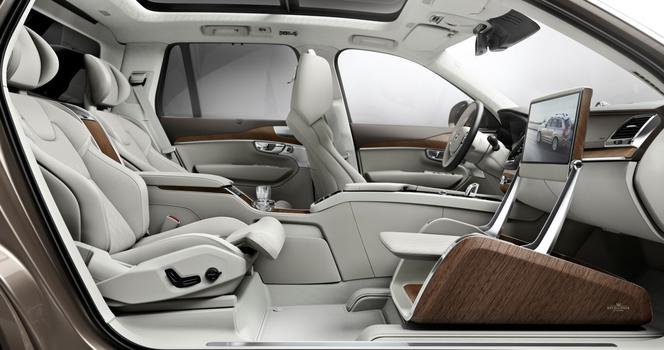 Volvo XC90 Excellence Lounge Console