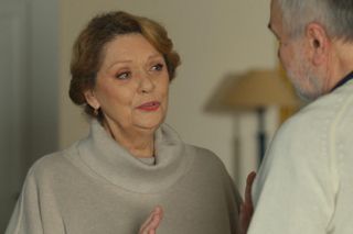 Barwy szczęścia, odcinek 3178. Józefina (Elżbieta Jarosik), Andrzej (Leon Charewicz)