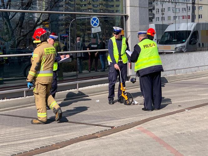 Groza na Mokotowie. Piesza potrącona przez auto