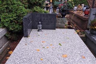 Tu zostanie pochowany Jerzy Urban? Tak wygląda grób jego rodziców