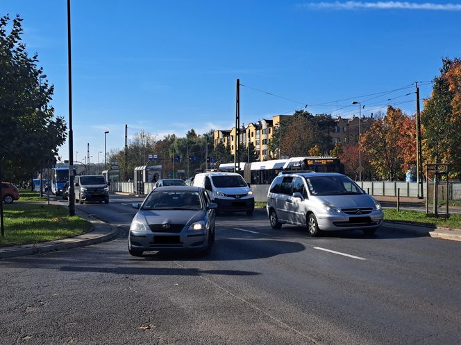 Korki w Krakowie. Filmowcy kręcą w centrum miasta "Vinci 2"