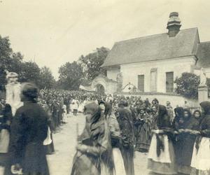 Stare zdjęcia Świętokrzyskiego, a na nich Bodzentyn, Wąchock, Chęciny i Starachowice