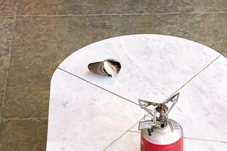 Odsłonięcie instalacji Whispers Oskara Zięty