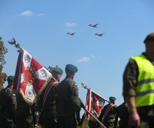 Defilada wojskowa 15 sierpnia w Warszawie