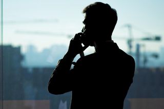 Zabił swoją matkę i zadzwonił na policję. Powiedział, że chciał jej ulżyć w cierpieniu. To nie wszystko