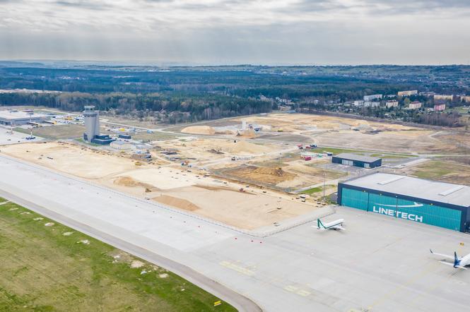 Na lotnisku w Pyrzowicach trwa rozbudowa bazy do obsługi technicznej samolotów 