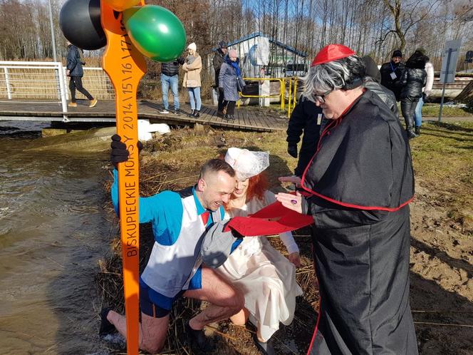 X Dadajowy Zlot Morsów w Rukławkach (Plaża Słoneczny Brzeg)