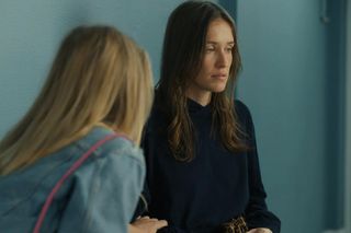 Barwy szczęścia, odcinek 3123: Madzia zgłosi na policji, co jej zrobił Henryk! Tylko dzięki jej zeznaniom Kępski się nie wywinie - WIDEO, ZDJĘCIA