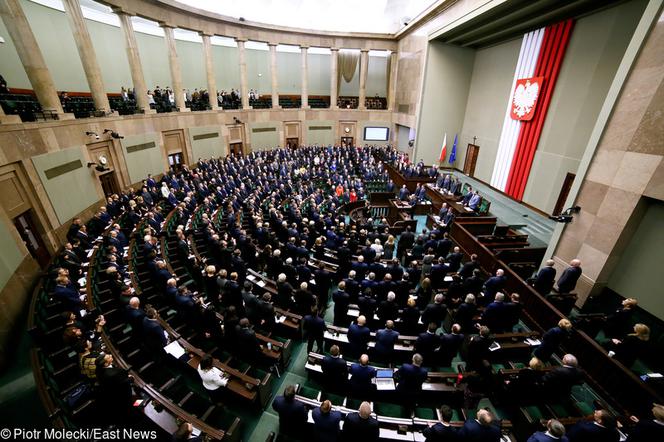 Kaczyński nie uczcił pamięci Adamowicza