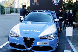 Nowa flota samochodów Jeep i Alfa Romeo dla policji