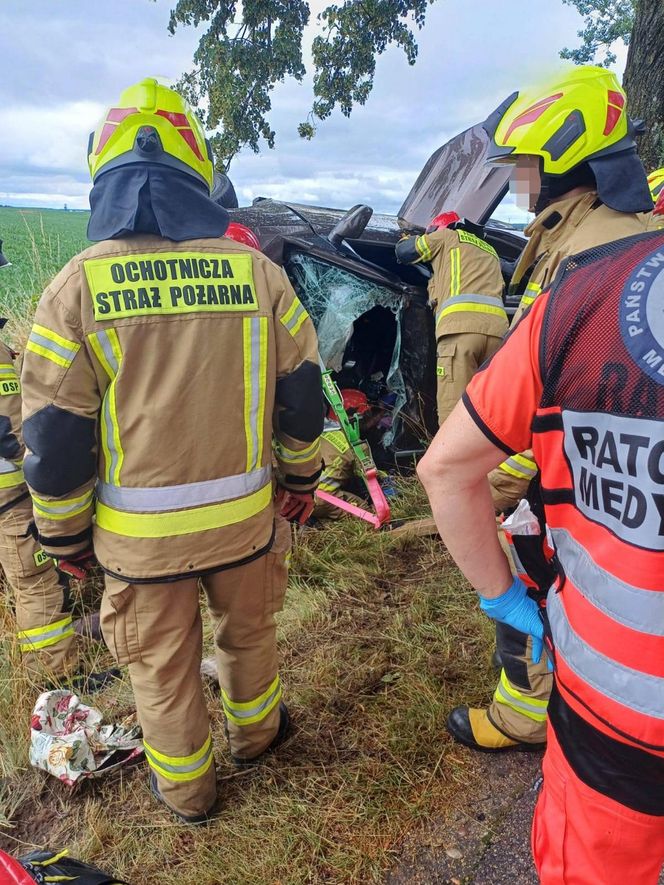 Tragiczny wypadek pod Giżyckiem. Nie żyje 54-letnia kobieta