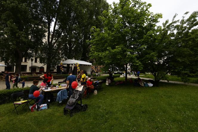 Święto Warszawy. Piknik na rzecz uchodźców z Ukrainy 