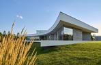 Dune House willa pod Warszawą. Autorem projektu jest Przemek Olczyk z Mobius Architekci