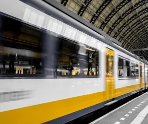 W pół godziny do Krakowa z Niepołomic i Olkusza. PKP podpisały umowę 