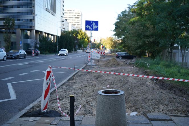 Potężne utrudnienia dla kierowców w Warszawie. Zaraz się zacznie! Tędy nie przejedziesz do końca roku