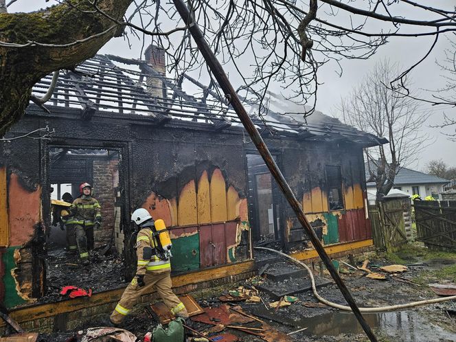 Pożar drewnianego domu w Potoczku-Kolonii