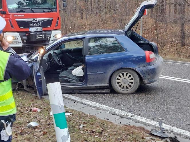 Trzy godziny, trzy wypadki! DK 42 w Krynkach zdezrenie Forda i Audi