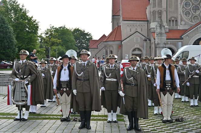 W Rudzie Śląskiej obchodzono Święto Straży Granicznej. Scenę rozgrzał zespół Oberschlesien