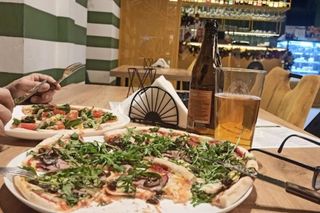 Restauracja RAJ - pizza ludzie wino Bezglutenowa