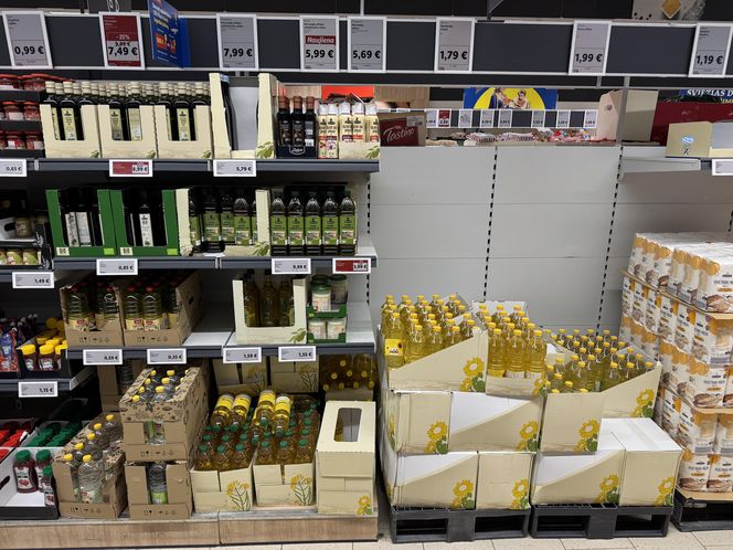 Najtańszy litr oleju to na Litwie wydatek 1,55 euro (6,58 zł)