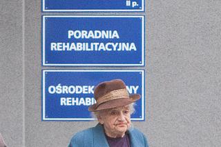 Żona generała Jaruzelskiego z wizytą w szpitalu