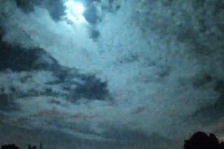 Ognista kula na niebie nad Mazowszem! Widziały ją dziesiątki osób, co to było?