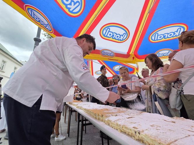 Rzeszów Najdłuższa Kremówka w Polsce