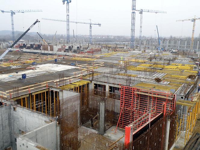 Budowa wrocławskiego stadionu (połowa grudnia 2009 roku)