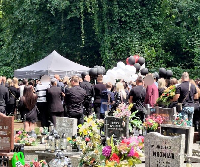 Pogrzeb Marcina Leszczyńskiego z "True Love". Tak rodzina i przyjaciele pożegnali 31-latka
