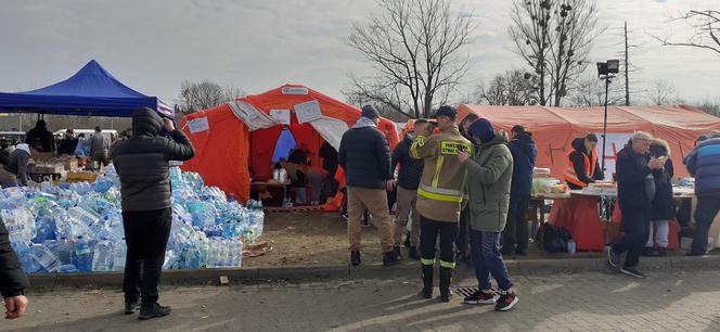 Przemyśl pomaga uchodźcom