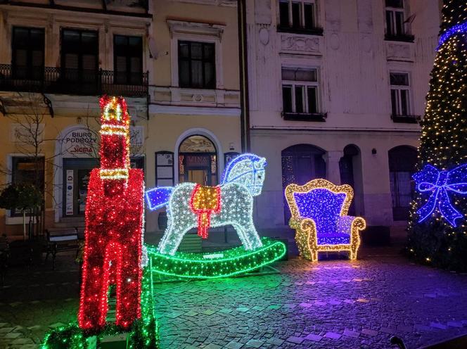 Świąteczne ozdoby w Tarnowie