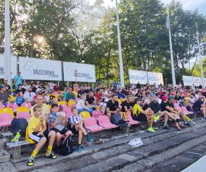 Tłumy kibiców na meczu PSŻ Poznań - ROW Rybnik. Skorpiony przegrały z Rekinami