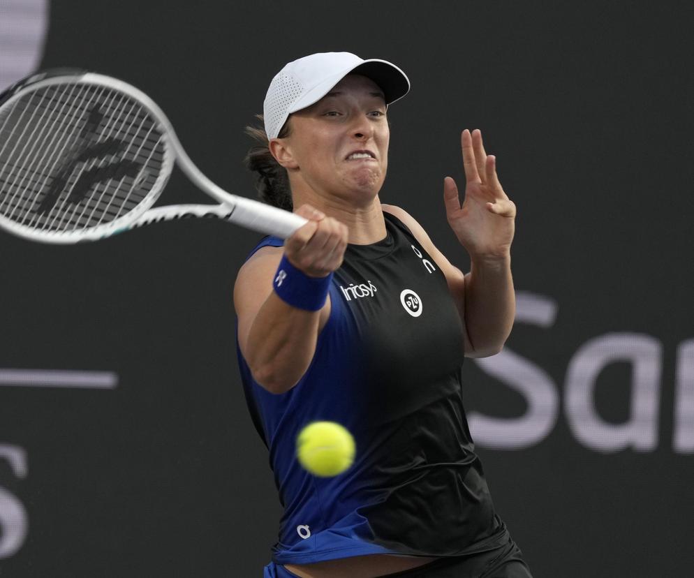 Kiedy gra Iga Świątek Abu Zabi World Tennis League Z kim i o której godzinie gra Iga Świątek dzisiaj trzeci mecz 23.12.2023