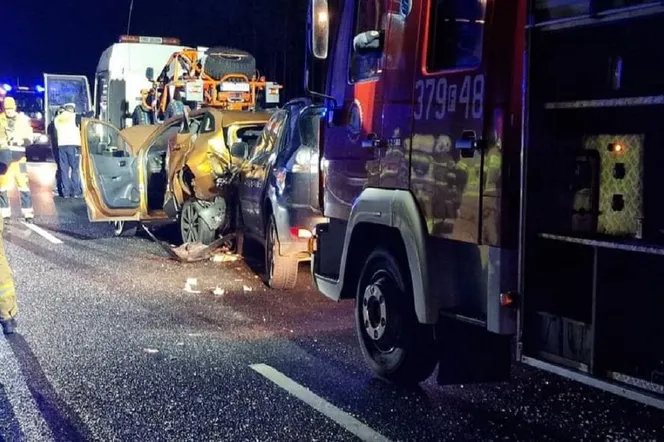 Skwierzyna: Kierowcy ostrożnie na drogach! Dwójka poszkodowanych
