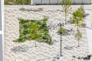 Plac Centralny w Warszawie pod koniec budowy