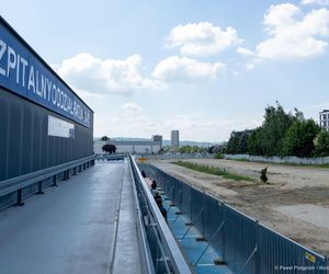 Helikoptery wylądują na dachu 8-piętrowego parkingu. Szpital w Rzeszowie wybuduje lądowisko za 74 miliony złotych 