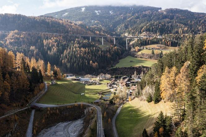 Budowa Tunelu Bazowego Brenner na granicy Austrii i Włoch