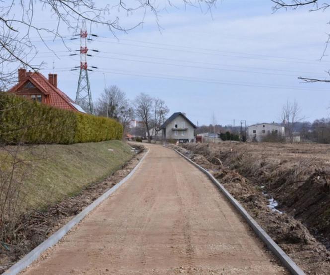Nowa ścieżka rowerowa Olecko – Gordejki Małe. Będzie przebiegać po trasie dawnej linii kolejowej [ZDJĘCIA]