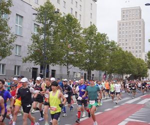 Uczestnicy Maratonu Warszawskiego 2025