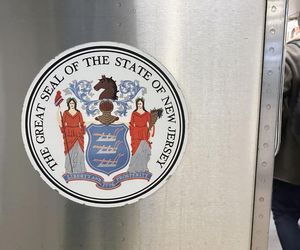 Związkowcy z New Jersey grozą strajkiem na kolei