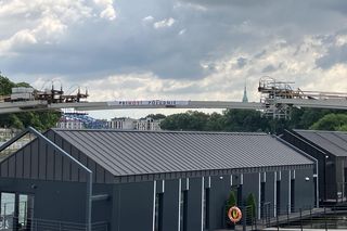 Kładka Kazimierz – Ludwinów w Krakowie powstaje mimo wątpliwości UNESCO