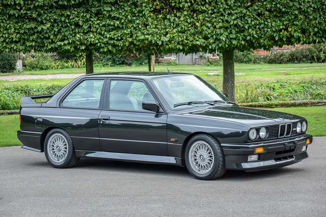BMW M3 E30 na aukcji