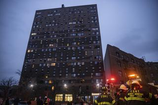 Ogromny pożar domu w Nowym Jorku! 19 osób nie zyje