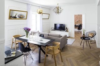 Mieszkanie w starym klasztorze koletek. Z okien mają widok na Wawel!