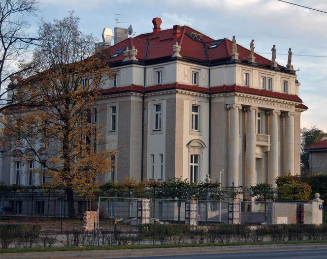 Ile hoteli pięciogwiazdkowych jest we Wrocławiu?