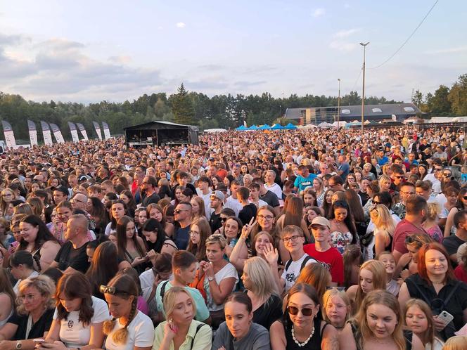 Prawdziwe szaleństwo na Dniach Starachowic. Na scenie Margaret w oryginalnej kreacji