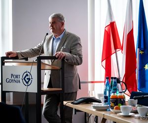 Posiedzenie sejmowej Komisji Infrastruktury w Porcie Gdynia
