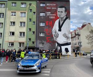 Mural Pajewskiego w Szczecinku uroczyście odsłonięty